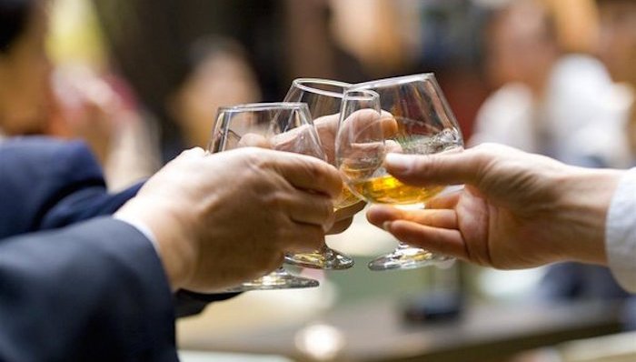 中纪委,党员干部,婚丧喜庆,违规