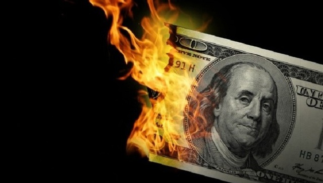 美军空袭让ISIS瘪了钱包 销毁逾5亿美元现金