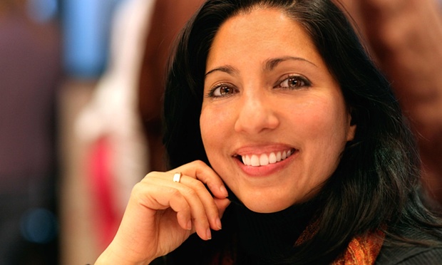 作家蕾明•加内司朗姆