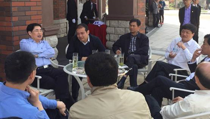 袁纯清,省委书记,卸任,农村工作