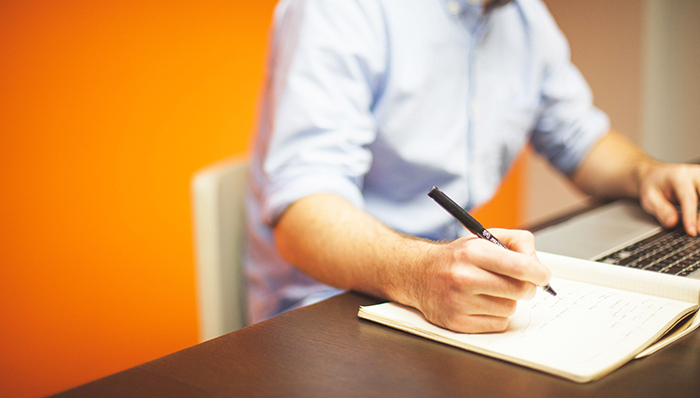 87只基金踩雷金亚科技