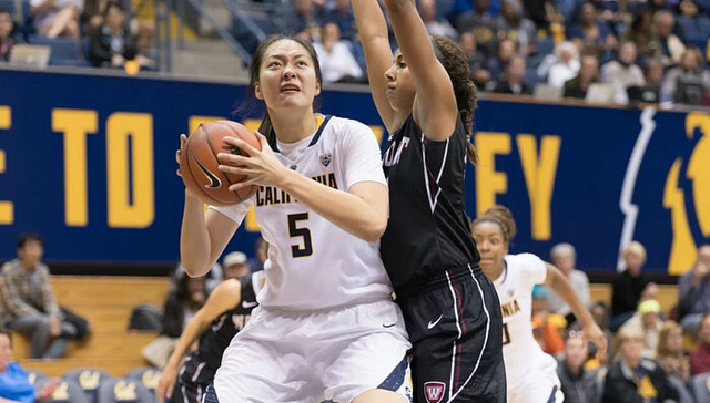 现实版篮球梦 NBA爵士队员工帮助这个中国女孩开创了NCAA的新历史