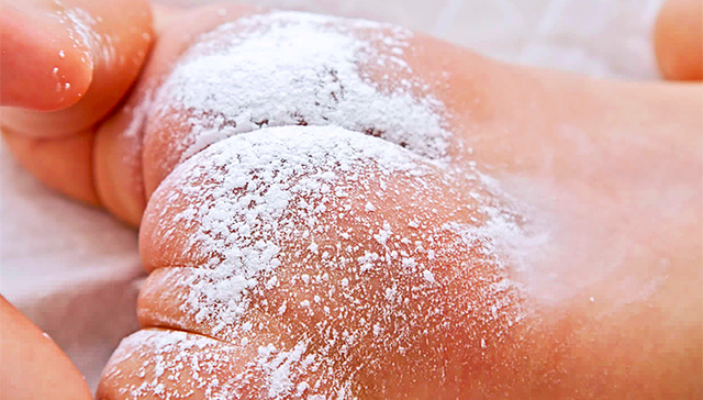 强生爽身粉致癌被罚7200万美元