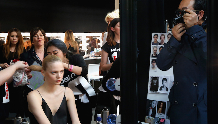 在国际秀场上出现的中国设计师都是谁？