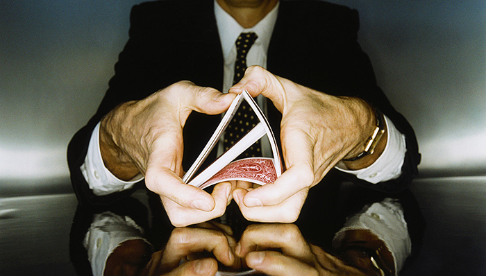 *ST皇台卖壳做游戏