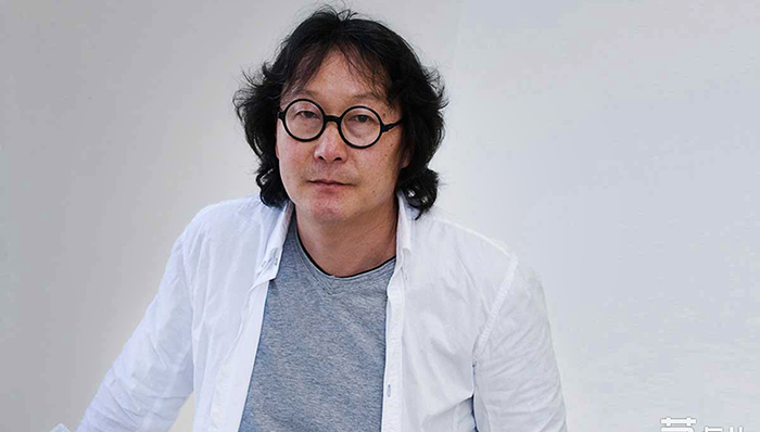 【中国新闻周刊】徐冰：你生活的每分每秒都在监控中