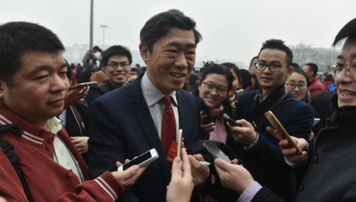 房价,李稻葵,农民,黄金周,春节假期,生育