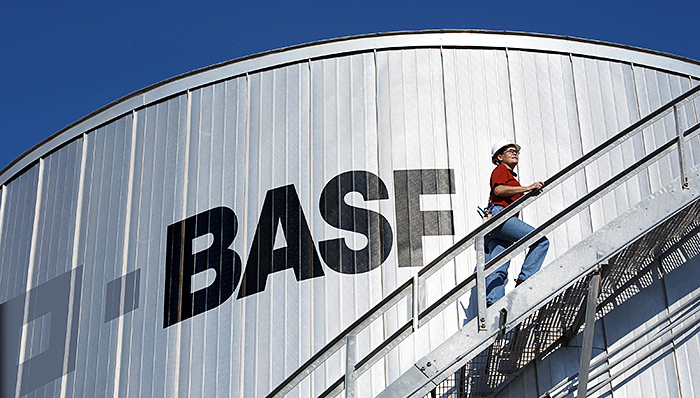 巴斯夫再度介入陶氏杜邦合并案