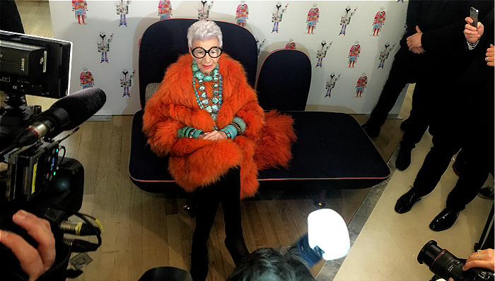 在巴黎如何穿着才出挑？这位94岁老太很有发言权