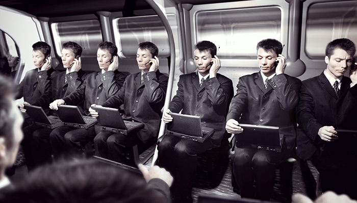 盛光祖称350公里时速高铁将增加三分之一成本