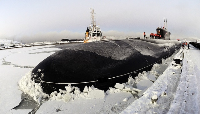 俄北极导弹齐射计划惊动西方 同时发射16枚十分罕见