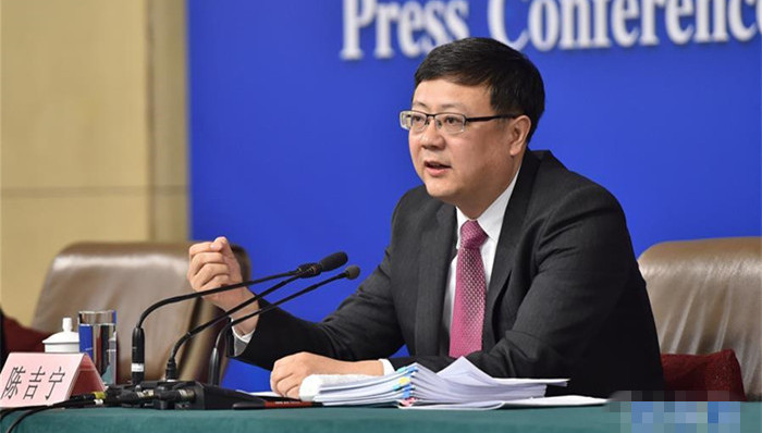 环保部,陈吉宁,雾霾,土壤污染防治法