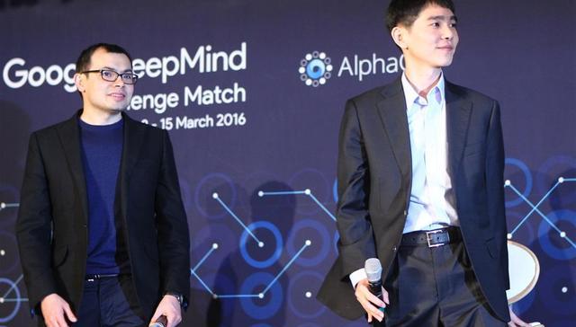 【腾讯科技】首尔48小时，人机大战其实就是这两个人类明星的对峙