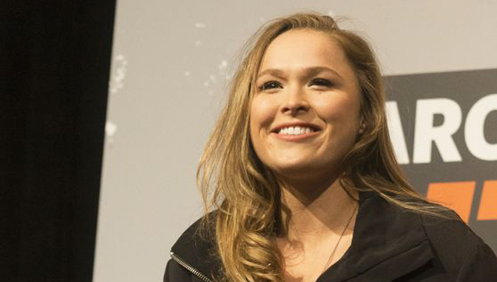 龙达·鲁西惊艳亮相西南偏南音乐节 声称爱情使其勇敢而有魅力