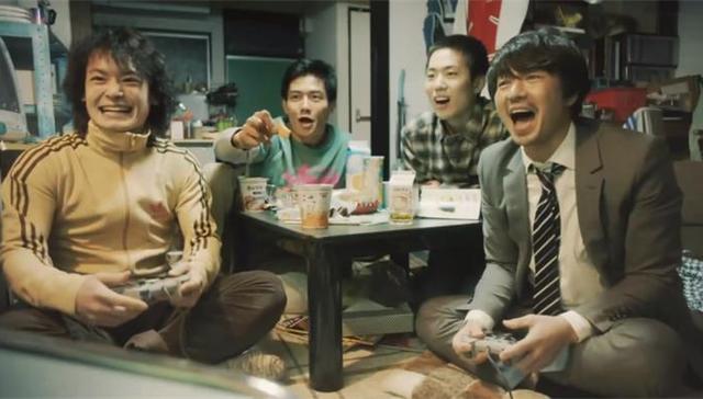 《 实况足球》20周年 科乐美推出了一部情怀满满的催泪短剧