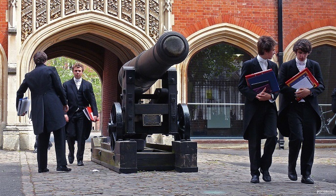 英国,贵族教育,伊顿公学,精英,威廉王子,卡梅伦