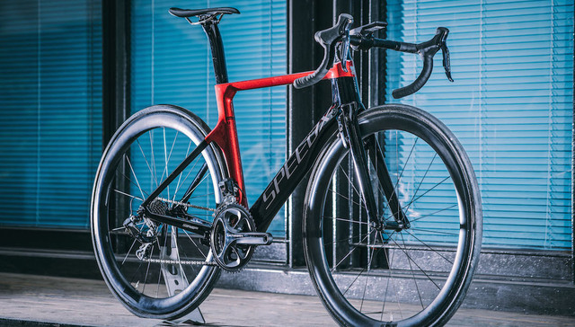 【玩物】这款炫酷的运动智能自行车已众筹千万元