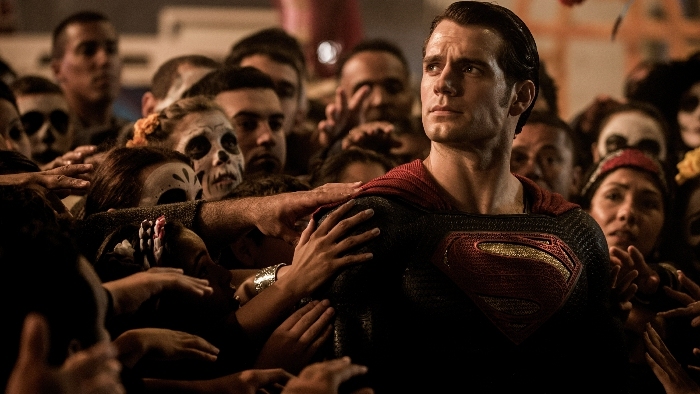 观看《蝙蝠侠大战超人》之前，你需要知道这些事