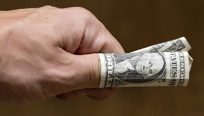 海润光伏定增20亿迎大股东