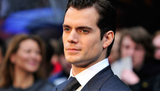 《蝙蝠侠大战超人》：关于亨利·卡维尔你需要知道的五件事