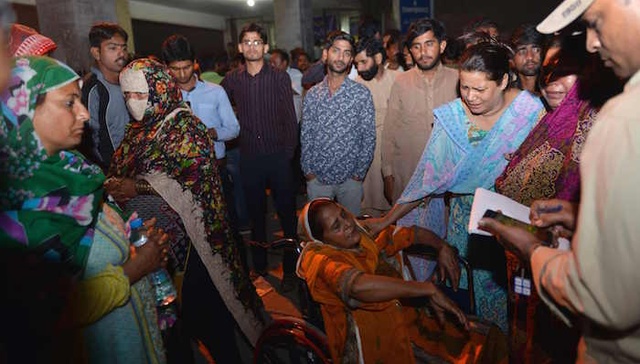 巴基斯坦塔利班复活节自杀式袭击基督徒 至少70死300伤