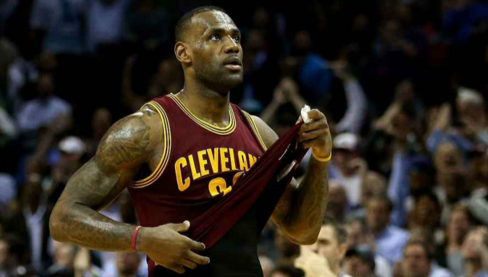 勒布朗·詹姆斯：他很复杂，但他值得拥有一切