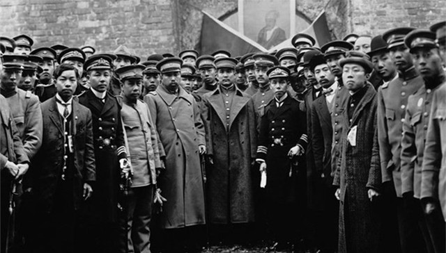 孙中山的憋屈与别扭