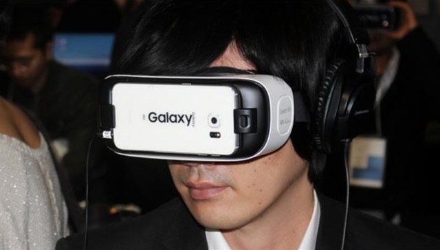 日本网吧要逆天！4月7日开始引入VR设备