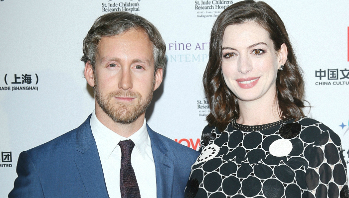 安妮·海瑟薇诞下健康男婴 宝宝名字很传统