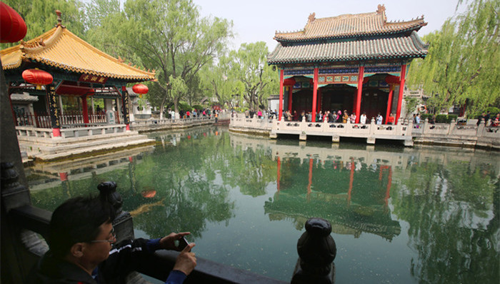 济南,趵突泉,水位,,法官坠亡,开庭,笔录,贪官,,衡阳,书记