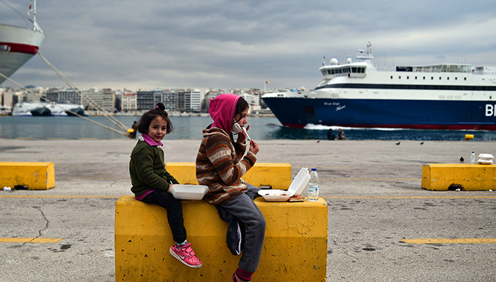 中国远洋终于收购了希腊最大港口
