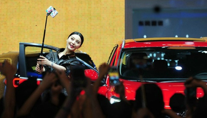 看看汽车广告里那些明星情侣们的真爱