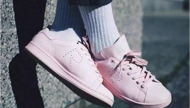 穿搭,潮流,明星,粉色