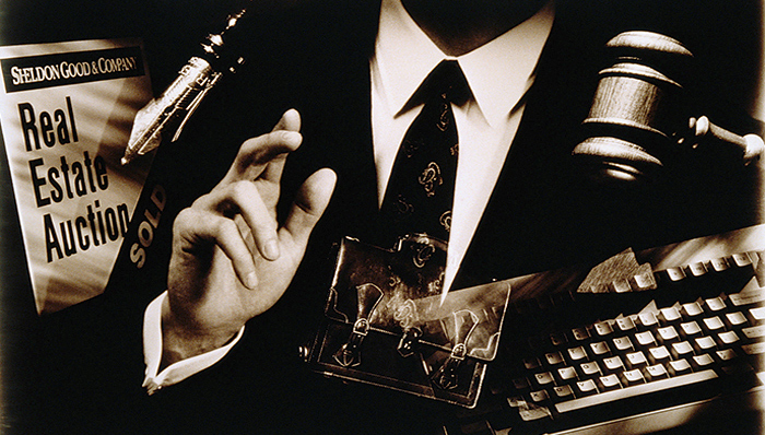 汇丰控股管理层正计划通过回购股票挽回颜面