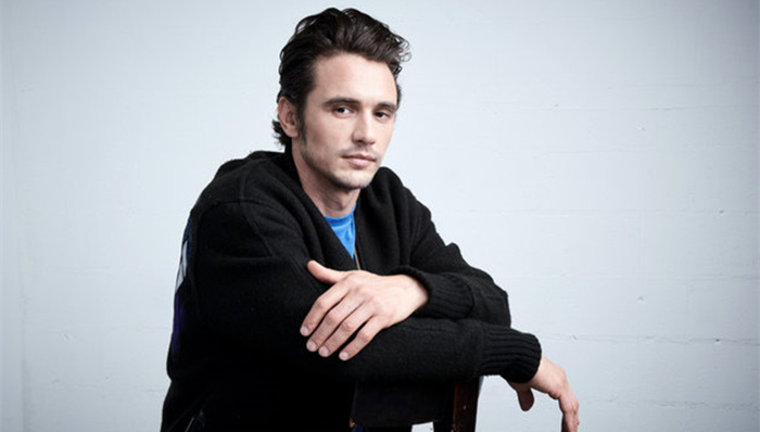 詹姆斯弗兰科,同性恋,眼镜王蛇