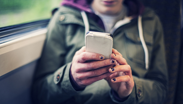 新华社呼吁取消手机国内漫游费：网友称“化石费用”