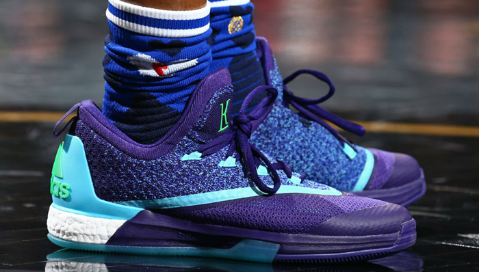 NBA季后赛大战：球鞋品牌之争