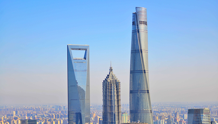 上海中心大厦即将分步投入试运营