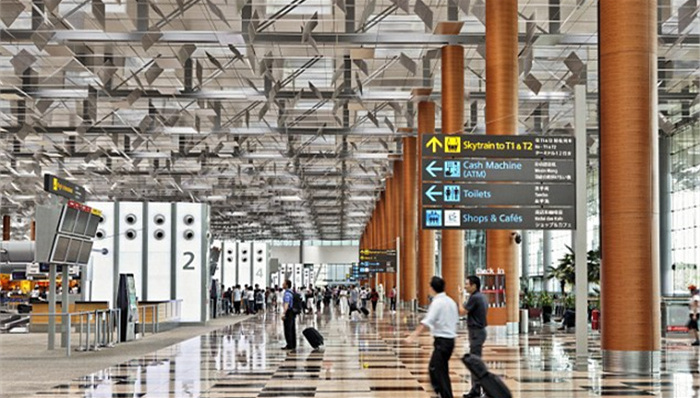 新加坡机场新安检设备 将免除翻电脑包的烦恼