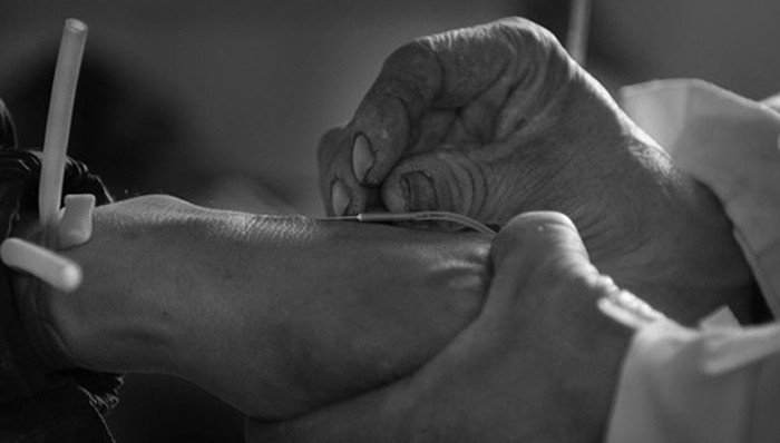 血贩子,江苏,地盘,公务出差,坐飞机,航班延误,非法集资,徐增志,公共厕所