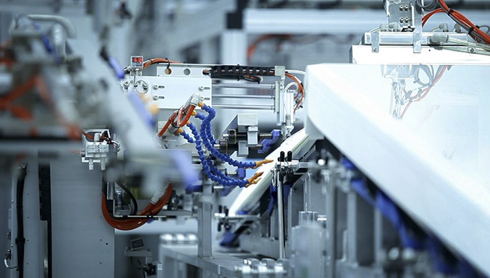 京东方一季度实际亏损13.57亿元