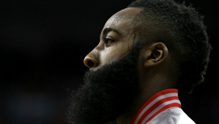 【每日体坛金句】网友心疼哈登一打九 马塔畅谈足球金钱观