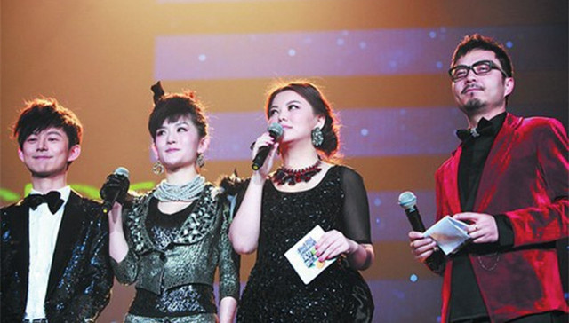 收视跌落三席，人才纷纷出走，湖南卫视遭遇十年来最大危机？