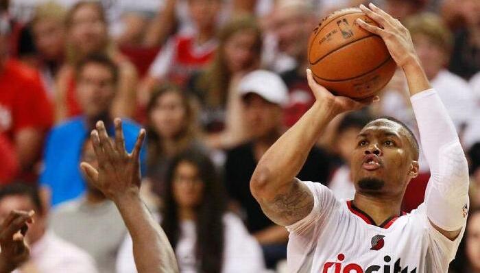 利拉德还不是超级巨星 但他的领导力能为开拓者吸引自由球员