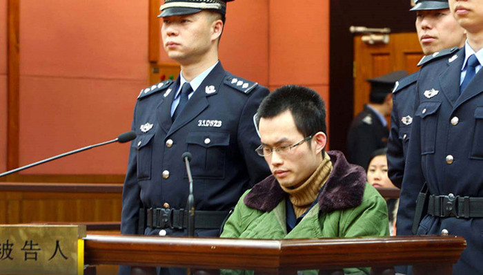 普陀,渔船,鲸鲨,死亡,珠峰,涂鸦,到此一游,自然资源,离任审计,复旦投毒案