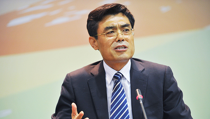 舒印彪接替刘振亚出任国家电网董事长