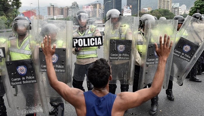 委内瑞拉,拉丁美洲,经济危机
