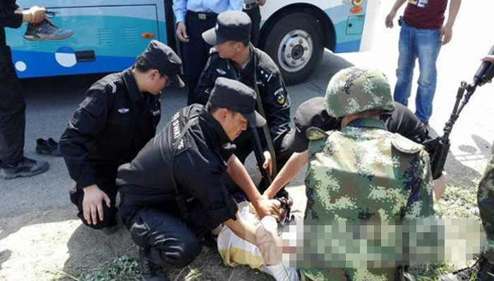 广饶,中学,纵火,兰州大学生,警察,粗暴执法,柳州,问题牛奶,退役老兵,死亡