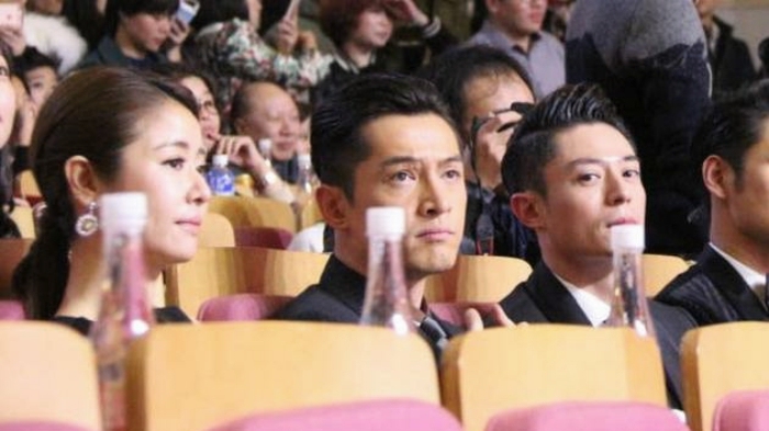 夜观星象|霍建华林心如相恋引热议 霍妈满意忙催婚；花千骨琅琊榜入围白玉兰，胡霍相杀争视帝