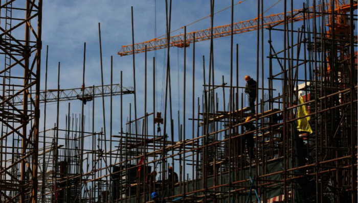 胡润富豪榜,人口红利,房价上涨,地王,欢乐颂,蜗居,央企